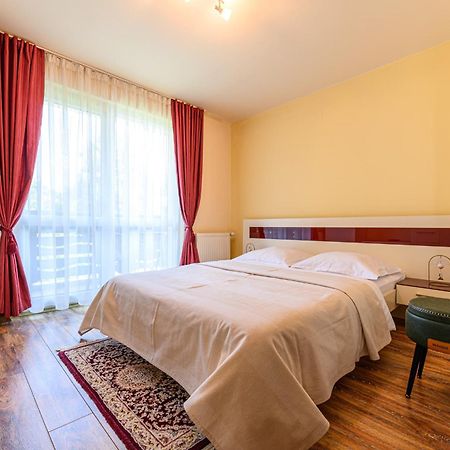 Casa Ramino Hotel Busteni Ngoại thất bức ảnh