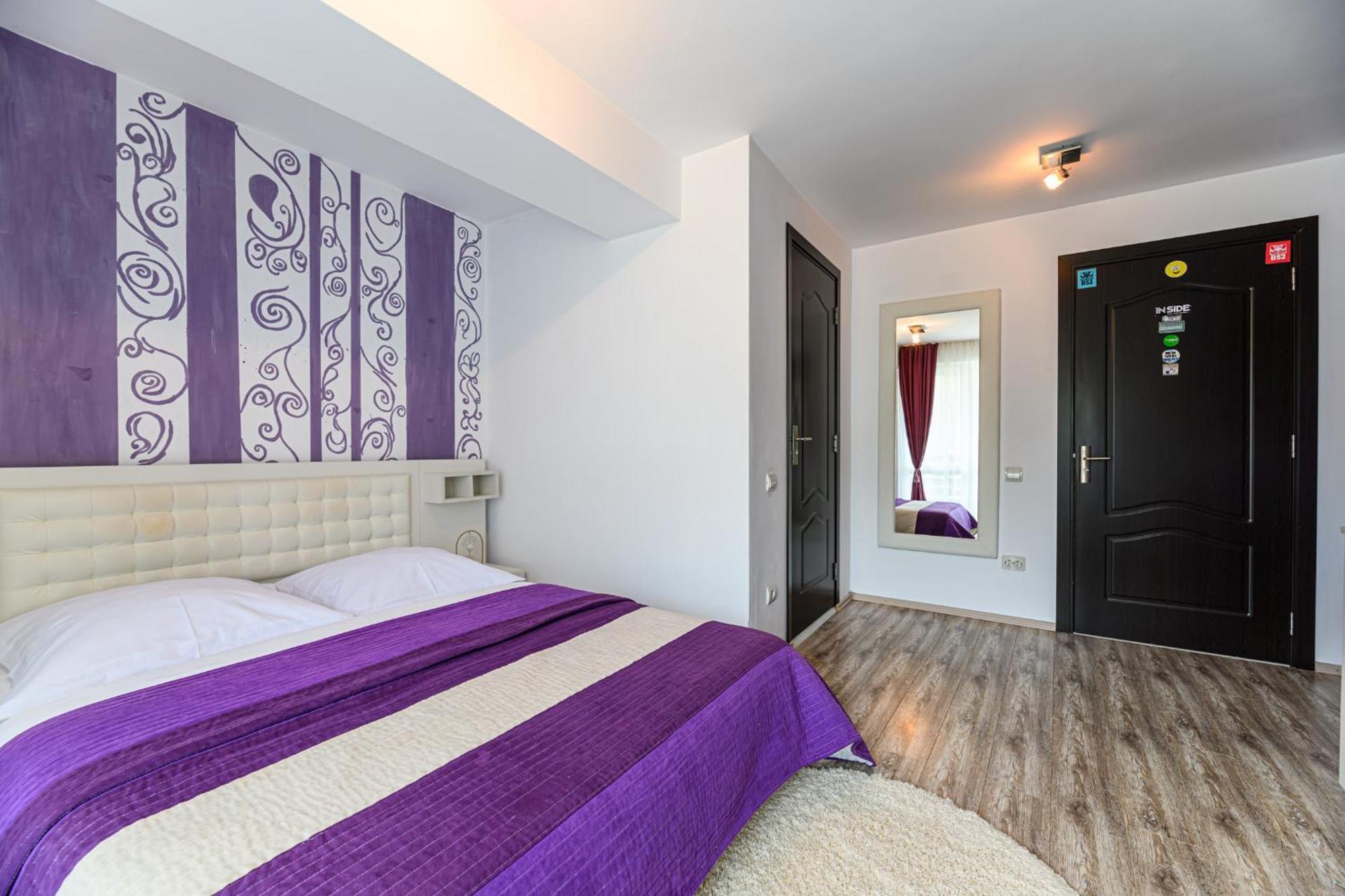 Casa Ramino Hotel Busteni Ngoại thất bức ảnh